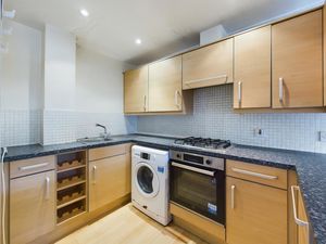 Kitchen- click for photo gallery
